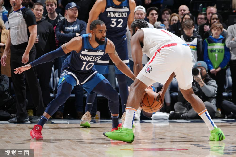 這場由胡金 這場由胡金