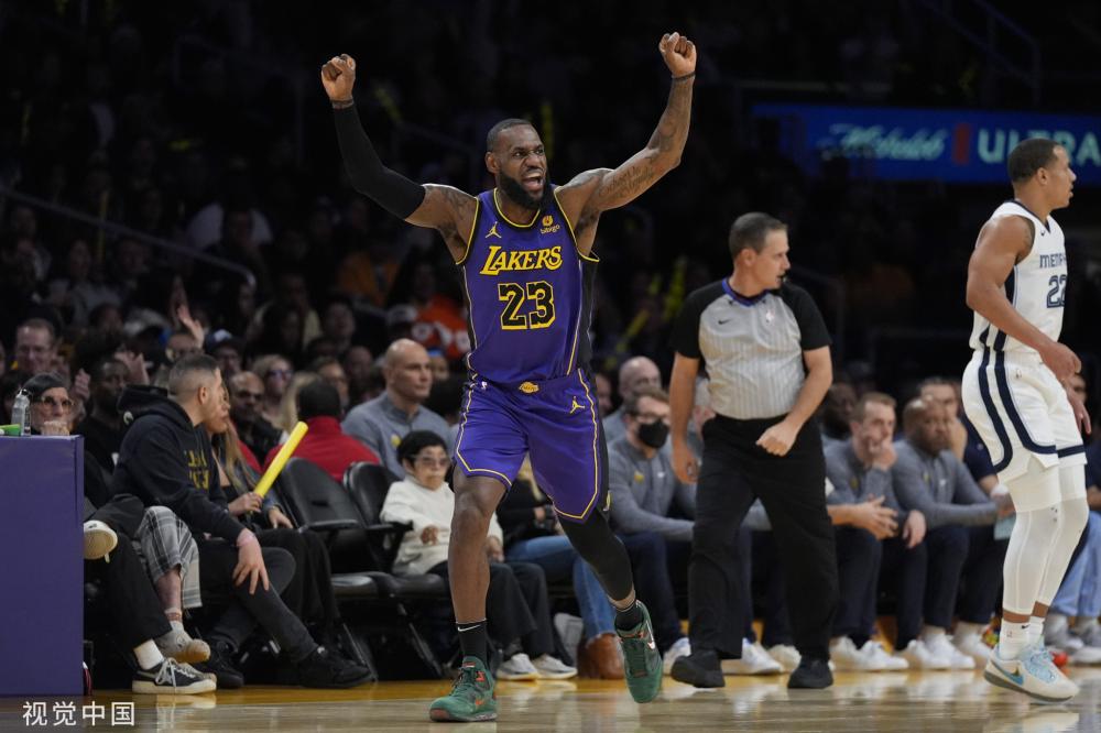 体育课程的 体育课程的