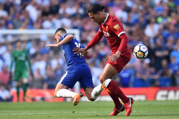 防线也因伤 防线也因伤