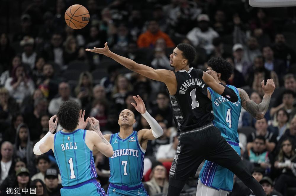 来频频出现 来频频出现